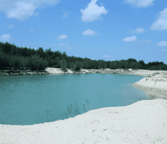 Блакитні озера на Полтавщині: враження, які доступні кожному