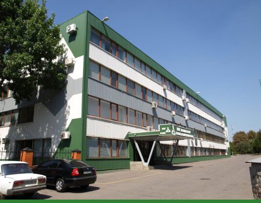 Історія полтавського заводу, що спеціалізується на медичному склі