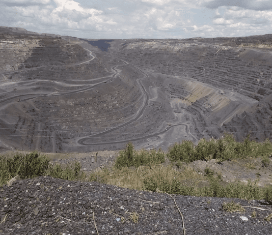 Чудо природи — Кременчуцька магнітна аномалія