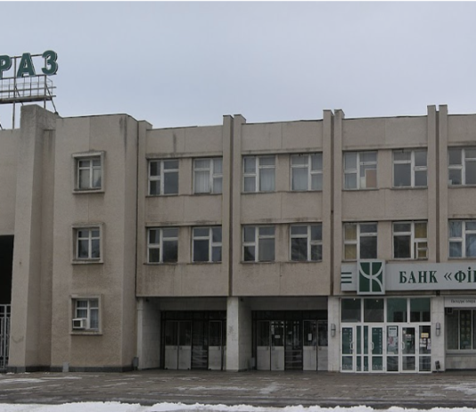 Історія Кременчуцького автомобільного заводу: від радянських тягачів до сучасних вантажівок